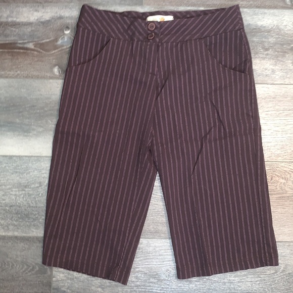 Anchor Blue Pinstripe Business Capri Slacks - Picture 7 of 7